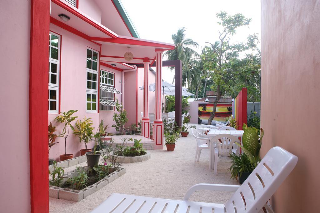 Hotel Equa Reef Maldives à Atoll Addu Extérieur photo