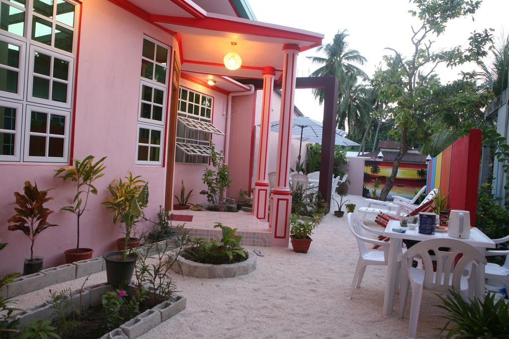 Hotel Equa Reef Maldives à Atoll Addu Extérieur photo