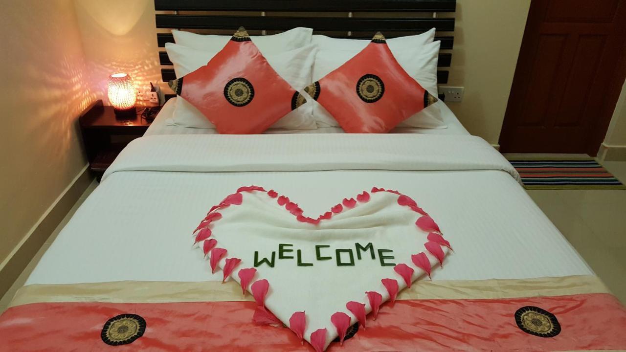Hotel Equa Reef Maldives à Atoll Addu Extérieur photo