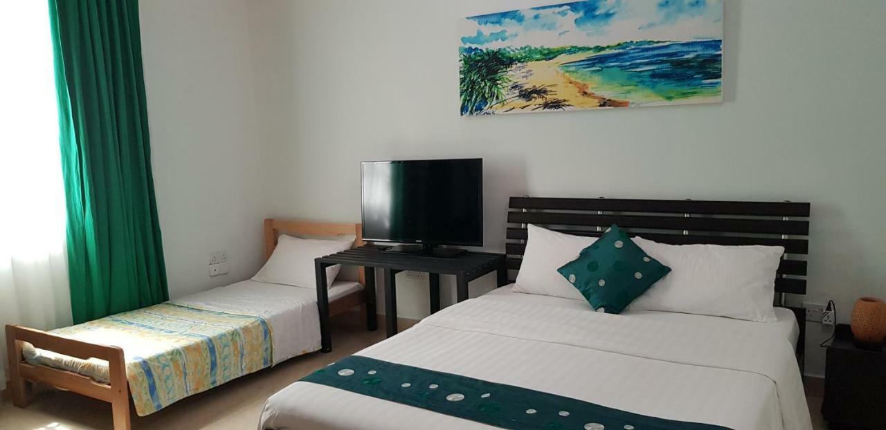 Hotel Equa Reef Maldives à Atoll Addu Extérieur photo